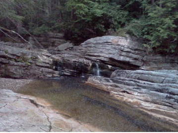 Trail to Peter’s Kill “Mini” Falls