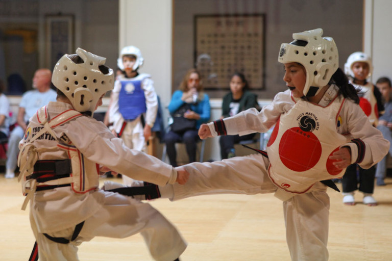 Taekwondo Sparring (part 2) Hong Ik Martial Arts
